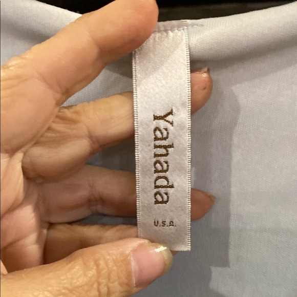 Yahada Elegant Gray‎ Dress - Picture 2 of 3